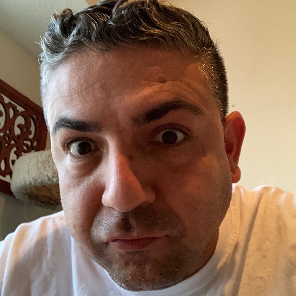 Meet your Posher, Raul - Picture 1 of 1